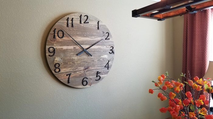 Large Pallet Wood Clock